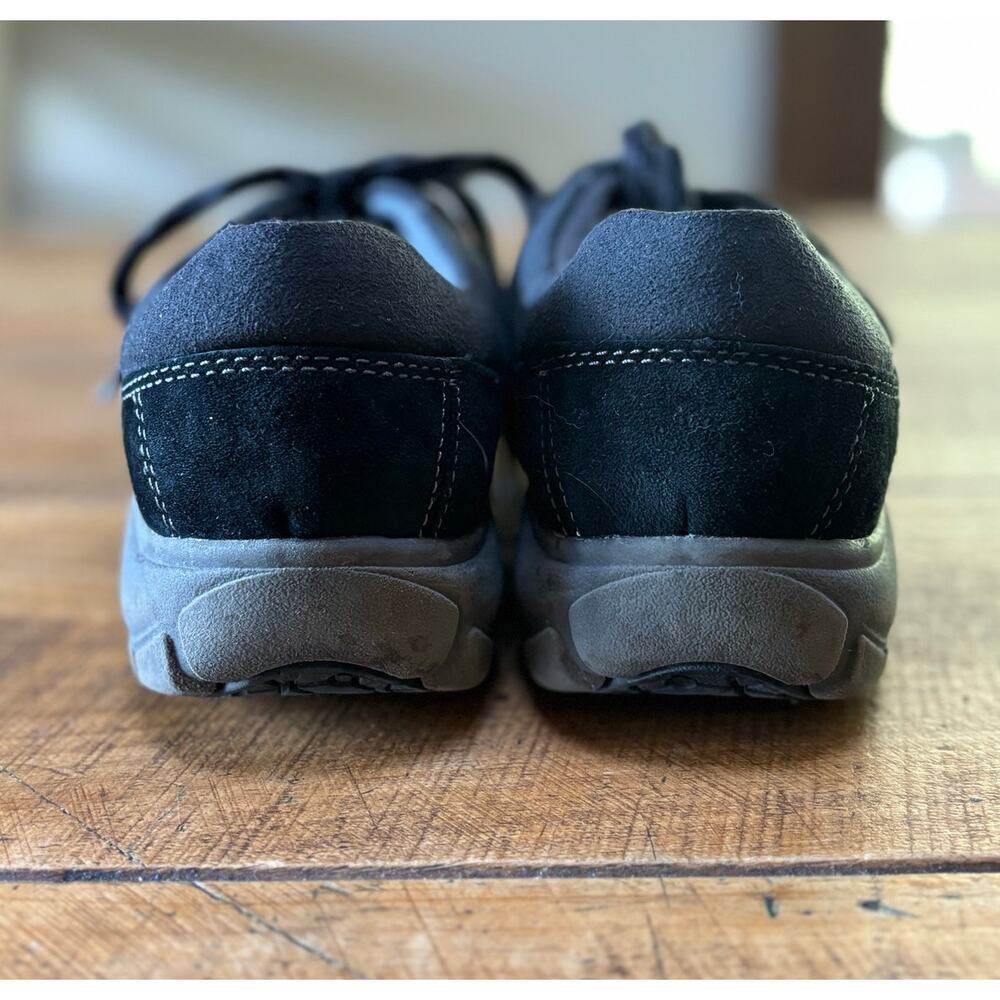 Clarks Collection Womens Triumph Film Sneakers Black Suede Shoes Size 8 - Picture 6 of 9